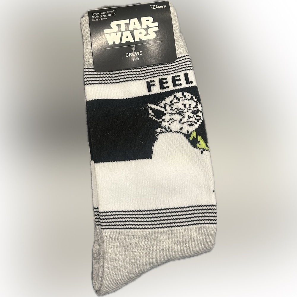 Disney Star Wars Feel the Force Yoda Crew Socks | NWT | O/S Unisex Adult